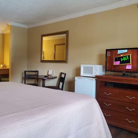 Colonial House Motel Pigeon Forge Zewnętrze zdjęcie