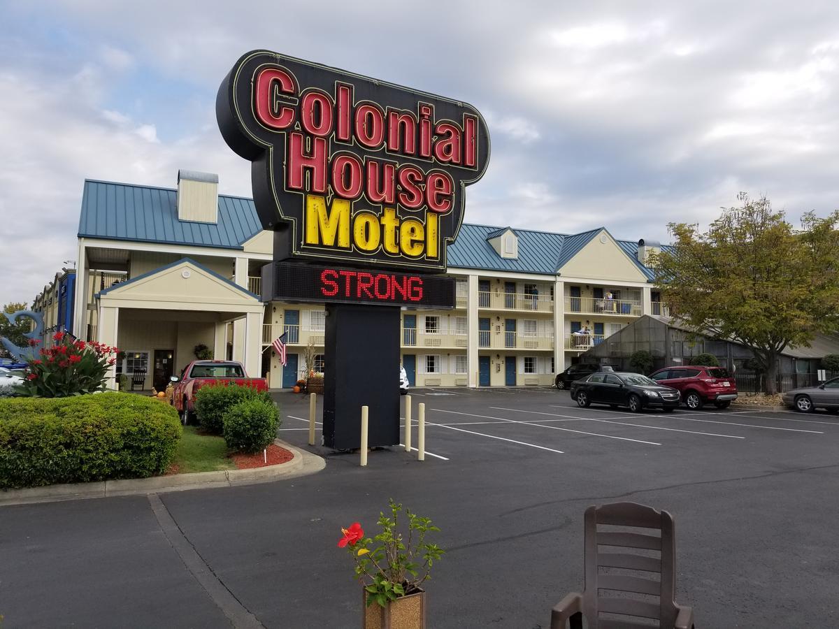 Colonial House Motel Pigeon Forge Zewnętrze zdjęcie