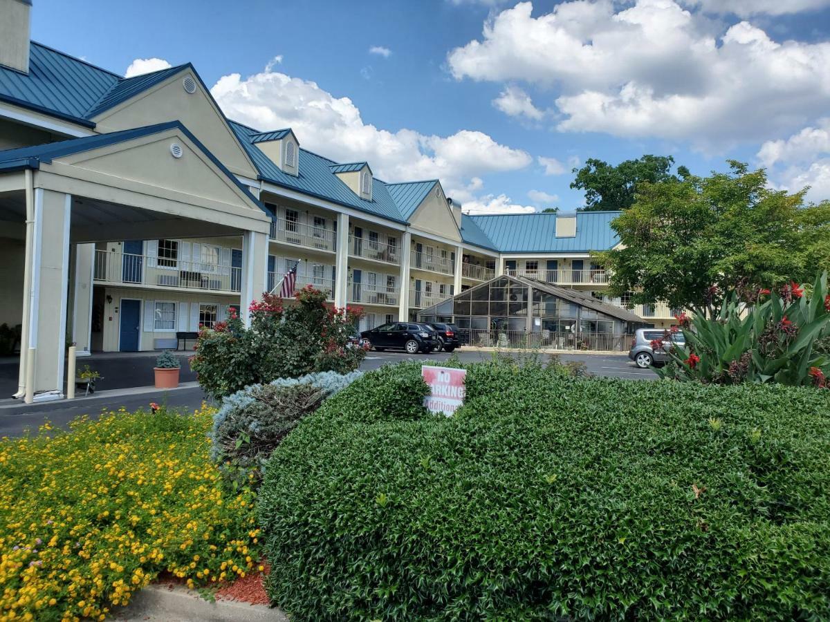 Colonial House Motel Pigeon Forge Zewnętrze zdjęcie