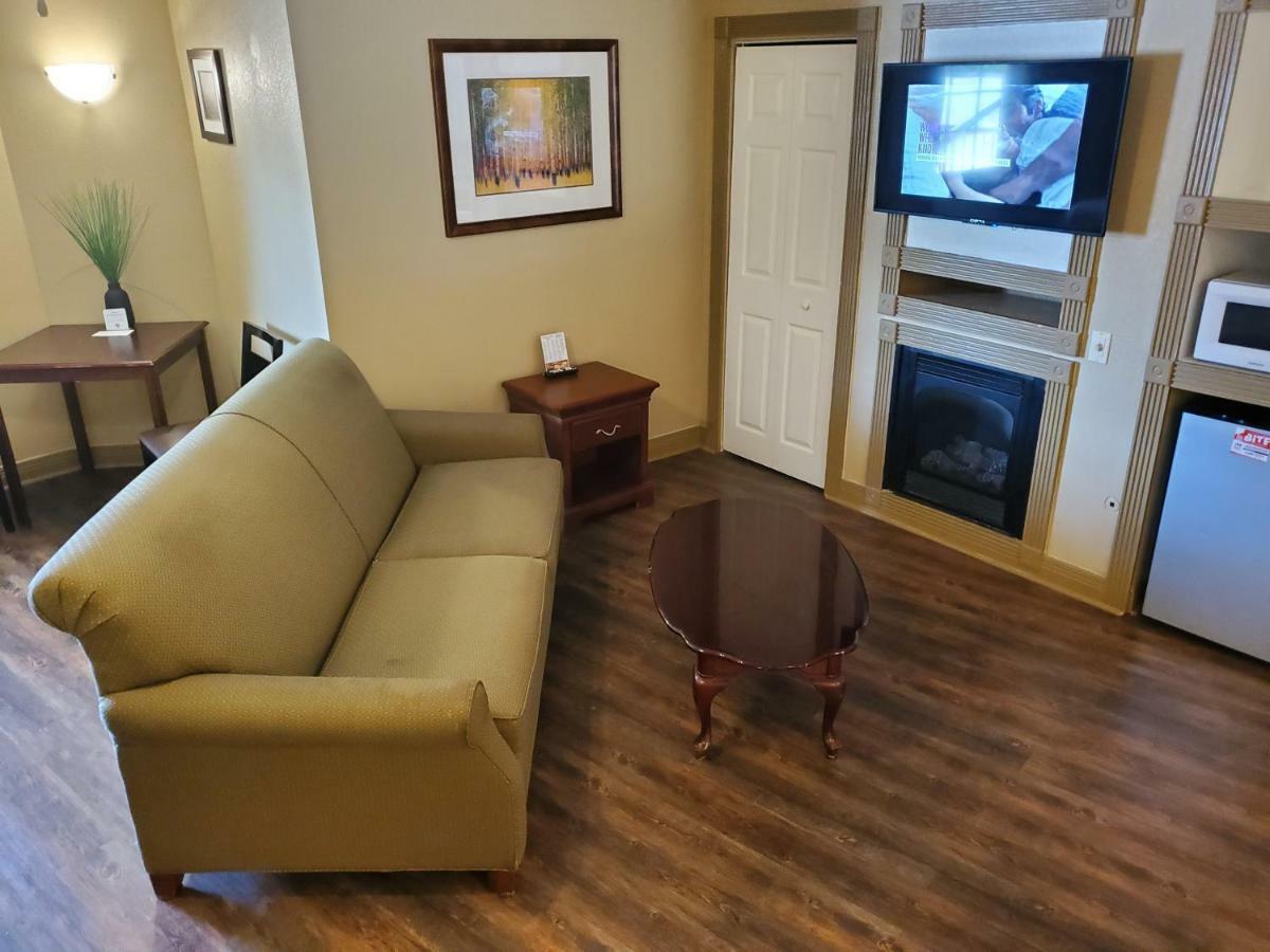Colonial House Motel Pigeon Forge Zewnętrze zdjęcie