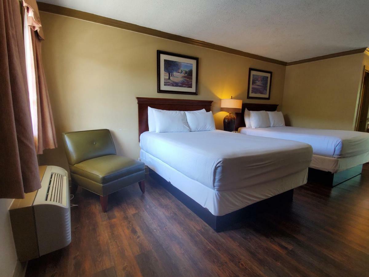Colonial House Motel Pigeon Forge Zewnętrze zdjęcie