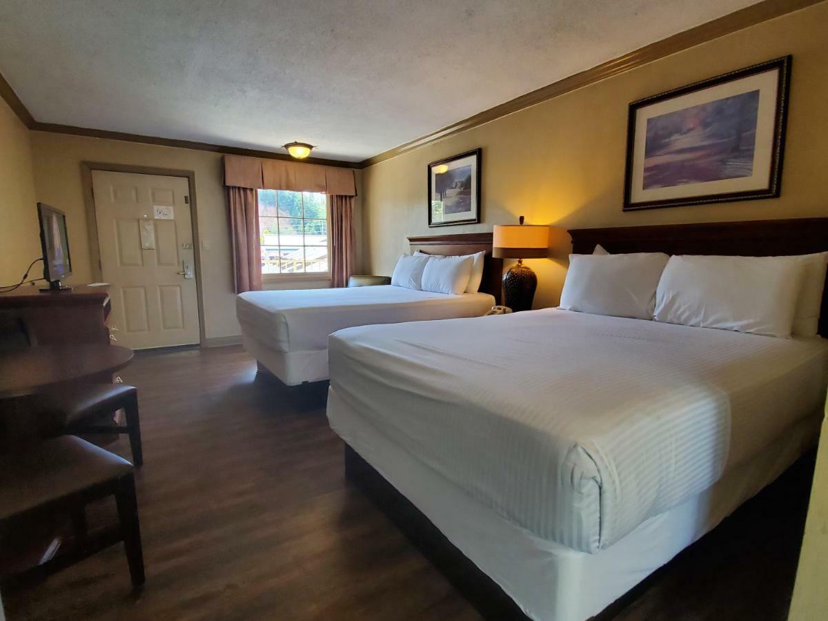 Colonial House Motel Pigeon Forge Zewnętrze zdjęcie