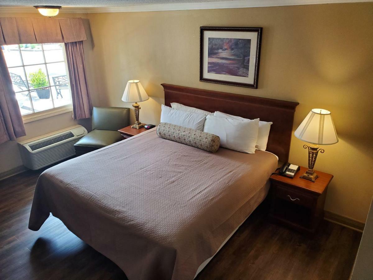 Colonial House Motel Pigeon Forge Zewnętrze zdjęcie